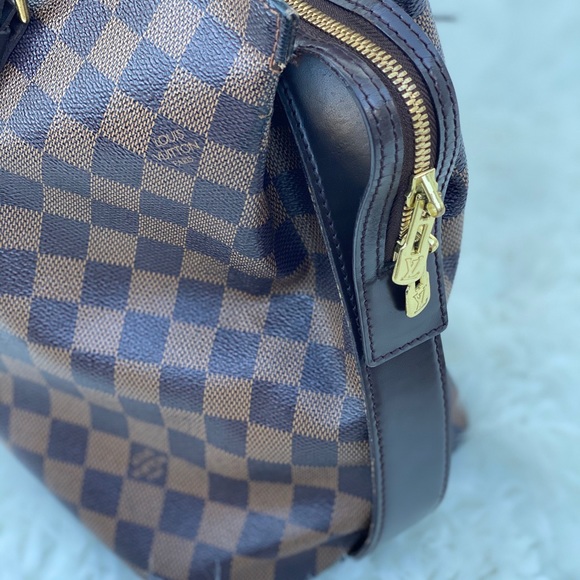 🚫SOLD🚫 Louis Vuitton Damier Ebene Chelsea - Picture 5 of 12